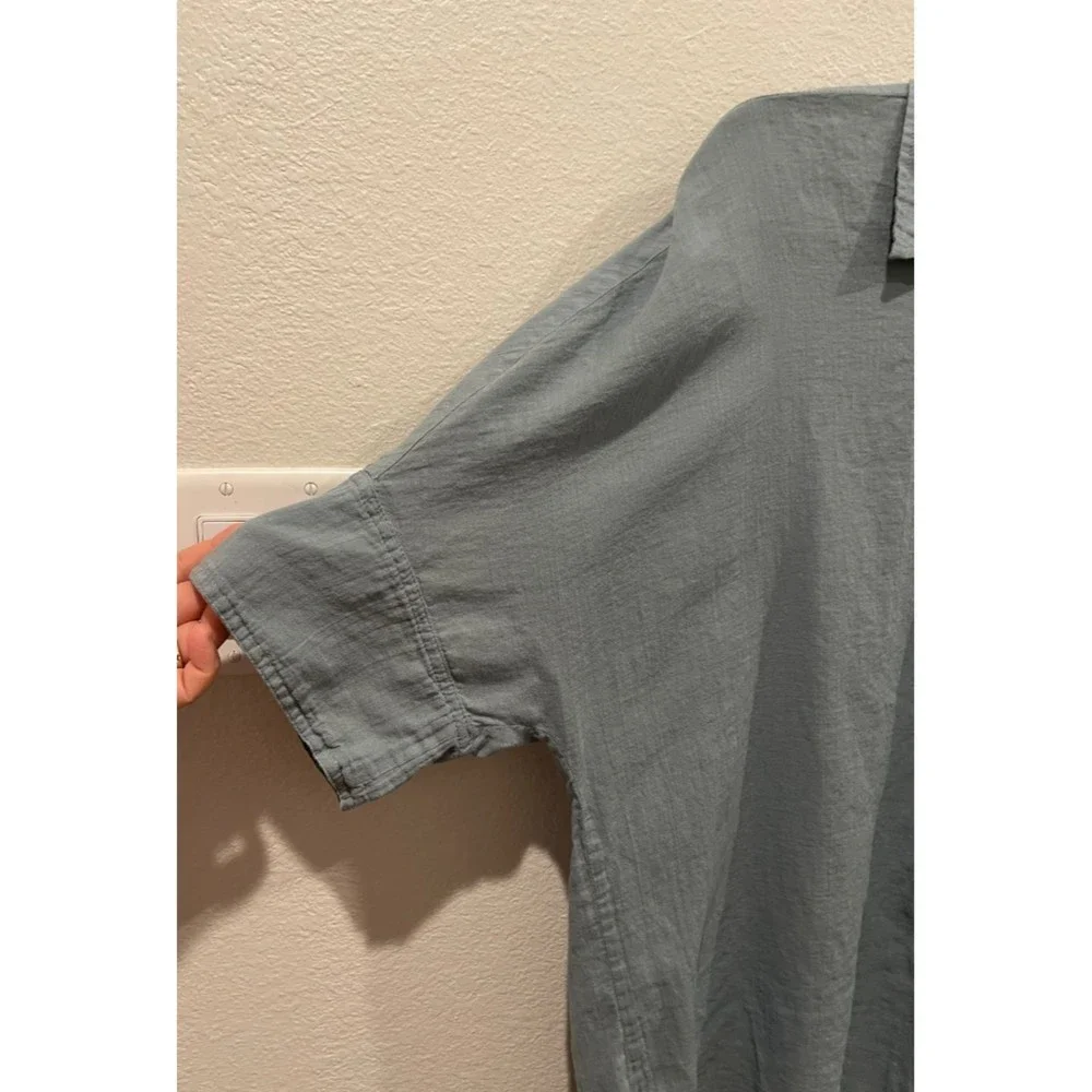 FREE PEOPLE Oversized Buttons Down Short Sleeve Shirt - Picture 3 of 6